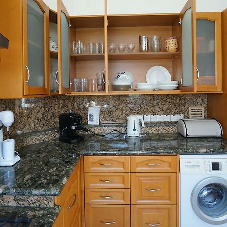 Unforgettable Family Escape - Cliffside Villa With Panoramic Sea Views And Kid-Friendly Private Pool Pissouri Exterior foto